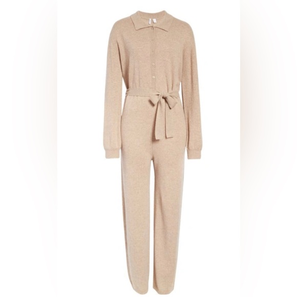 Cashmere Nordstroms Tie Waist Jumpsuit in Tan Chanterelle, NWOT - Picture 4 of 4